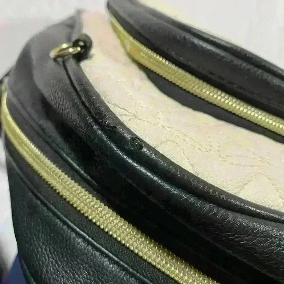 Betsey Johnson White Black Quilted Backpack Small - Picture 10 of 16